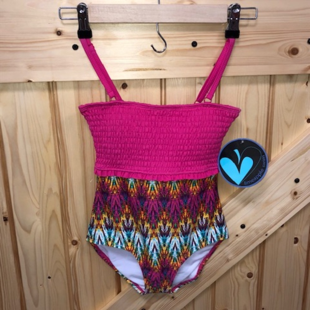 Limeapple Swim One piece Swimsuit. Size 8. NWT!